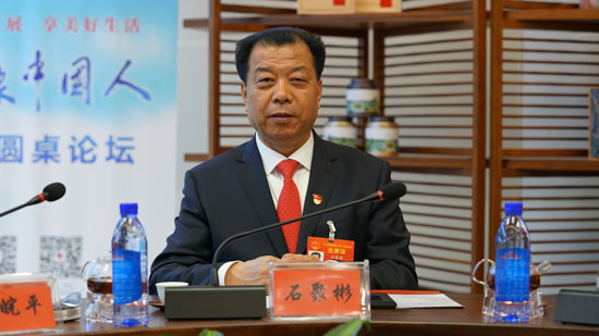 石聚彬 全国人大代表、、、CA88官网党委书记、、、董事长兼总经理