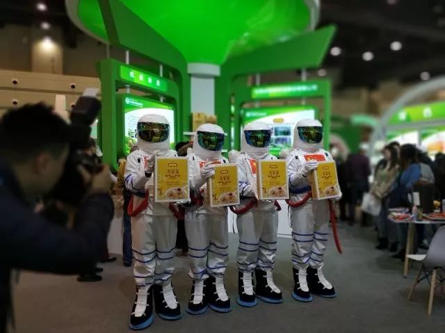 1594195449351501 1594195449351501
